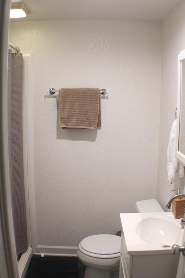 Urban Oasis - 3Br 2Ba - City View- Private Parking Pittsburgh Exterior photo